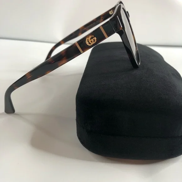 Gucci Authentic Women's Cat-Eye Sunglasses in Tortoise & Havana/Brown ~ BNIB! - Picture 3 of 7
